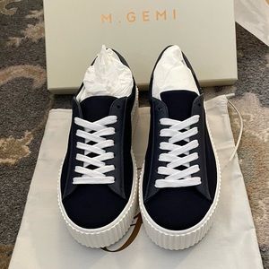 New M. Gemi Palco Sneakers in Dark Navy Linen